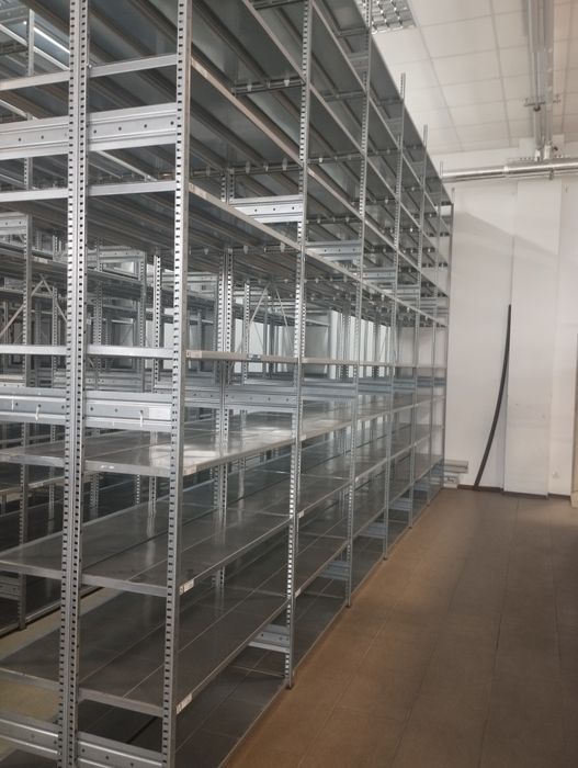 Regały magazynowe półkowe