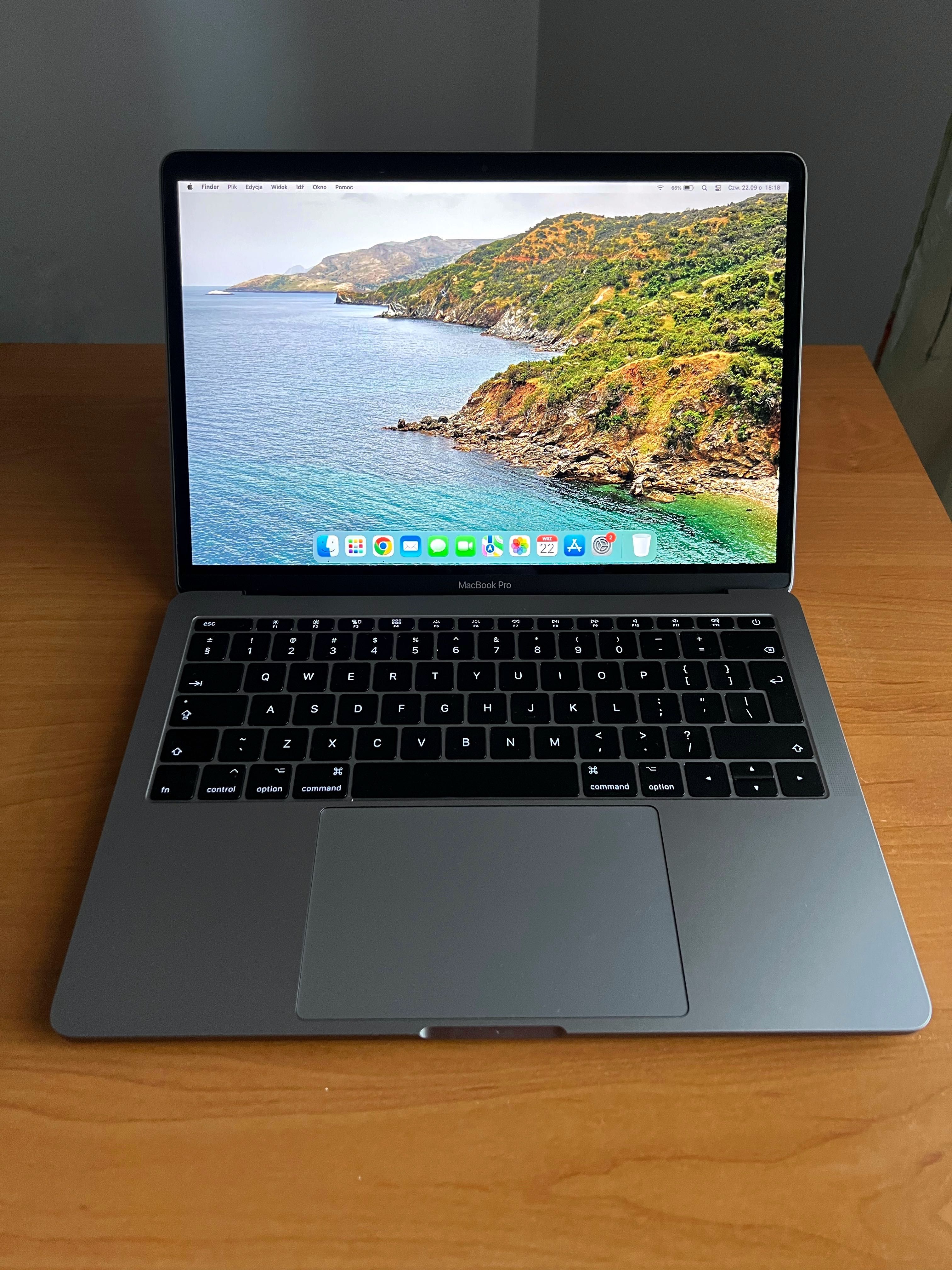 MacBook Pro 13 space gray + torba