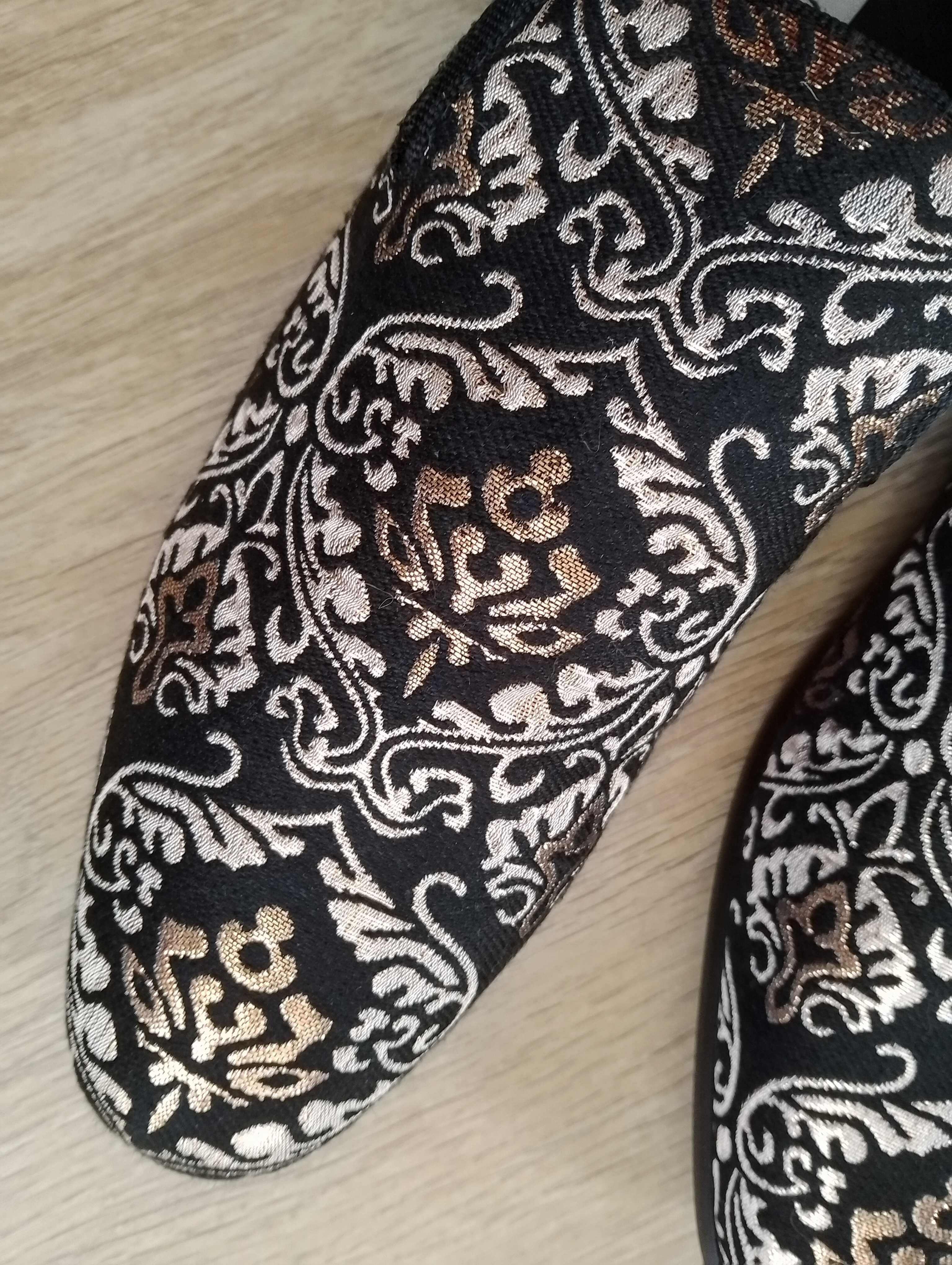 Steve Madden damskie zdobione wzorzyste mokasyny pantofle rozm. 40