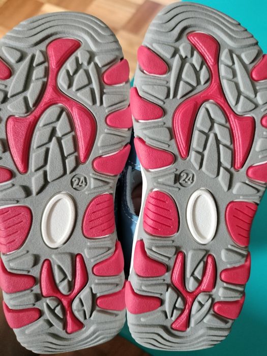 Sandálias menino novas