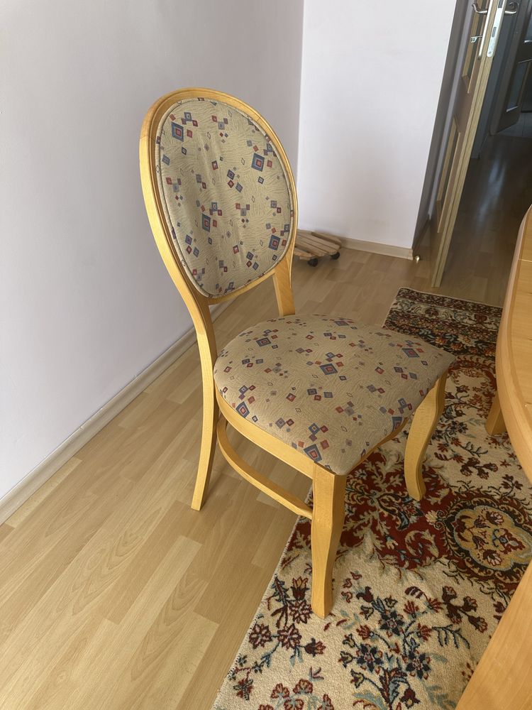 Stol bukowy i 2 krzesla i 2 fotele bukowe jadalnia komplet