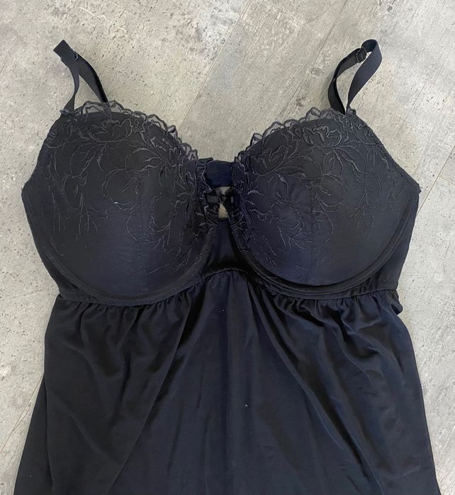 Czarna halka next 38 DD