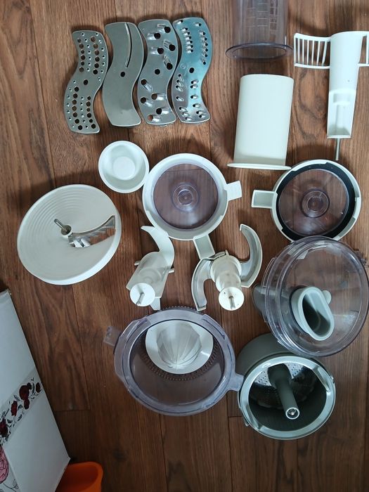 Насадки(запчасти) на кухоний комбайн Браун К-700., к-600.