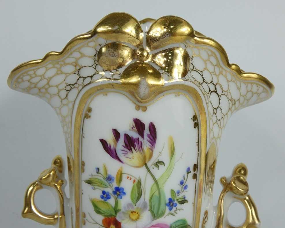 Stary porcelanowy WAZON malowany kwiaty bogate złocenia Biedermeier