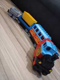 Lego duplo, pociąg, wagony, tory, zwrotnice, przejazd kolejowy,pedełka