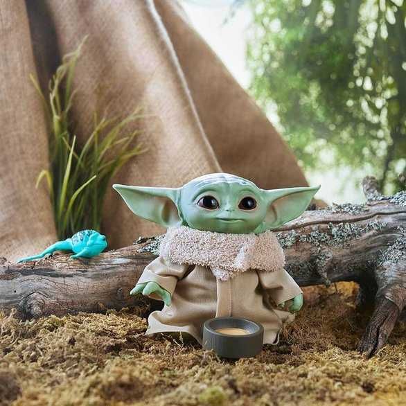 Интерактивный Йода с лягушкой  Hasbro Star Wars Малыш Йода Грогу 19 см
