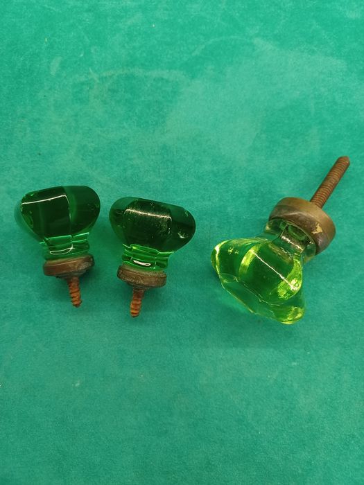 Puxadores de vidro antigos