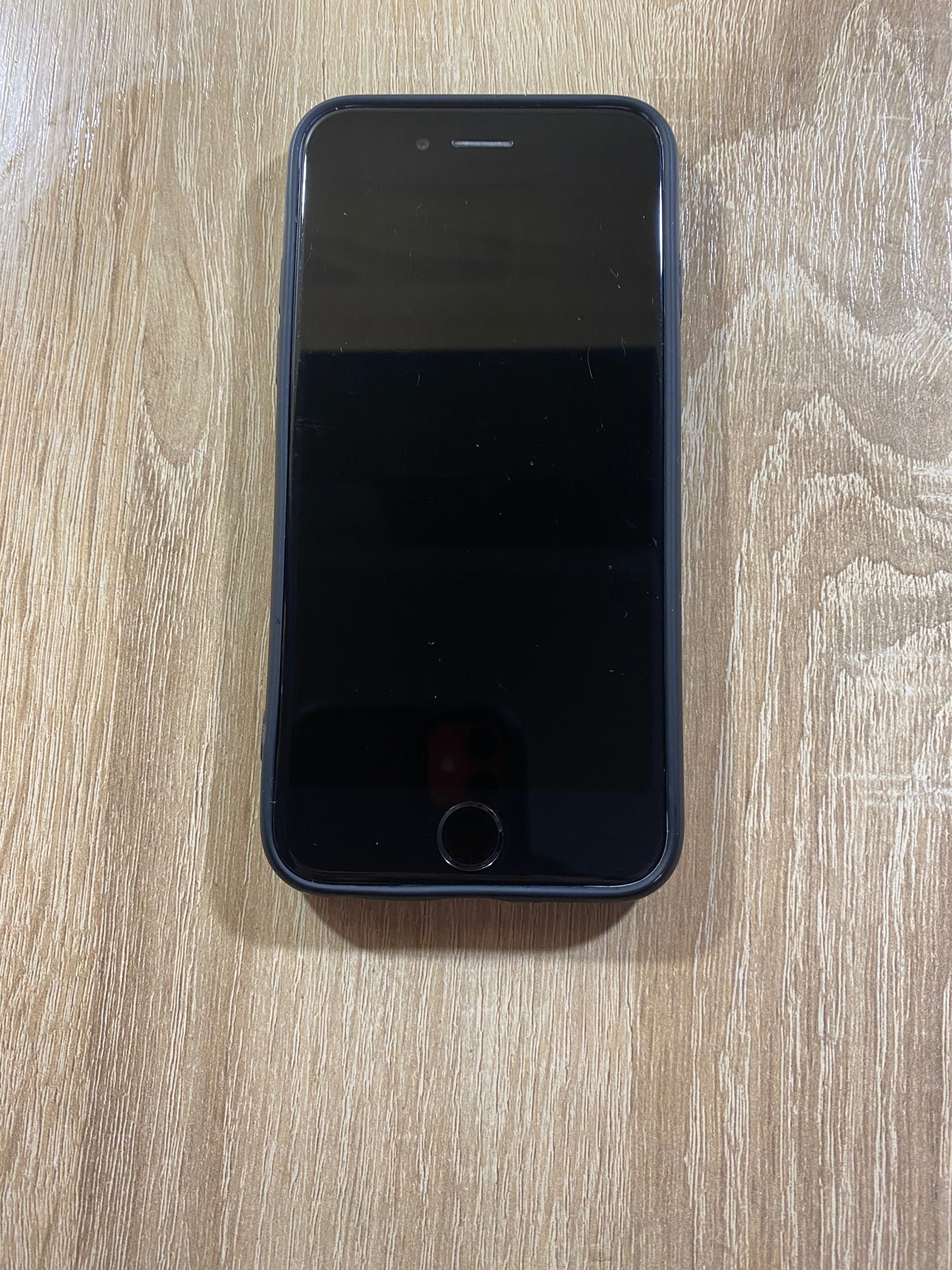 iPhone 6S (16 Гб)