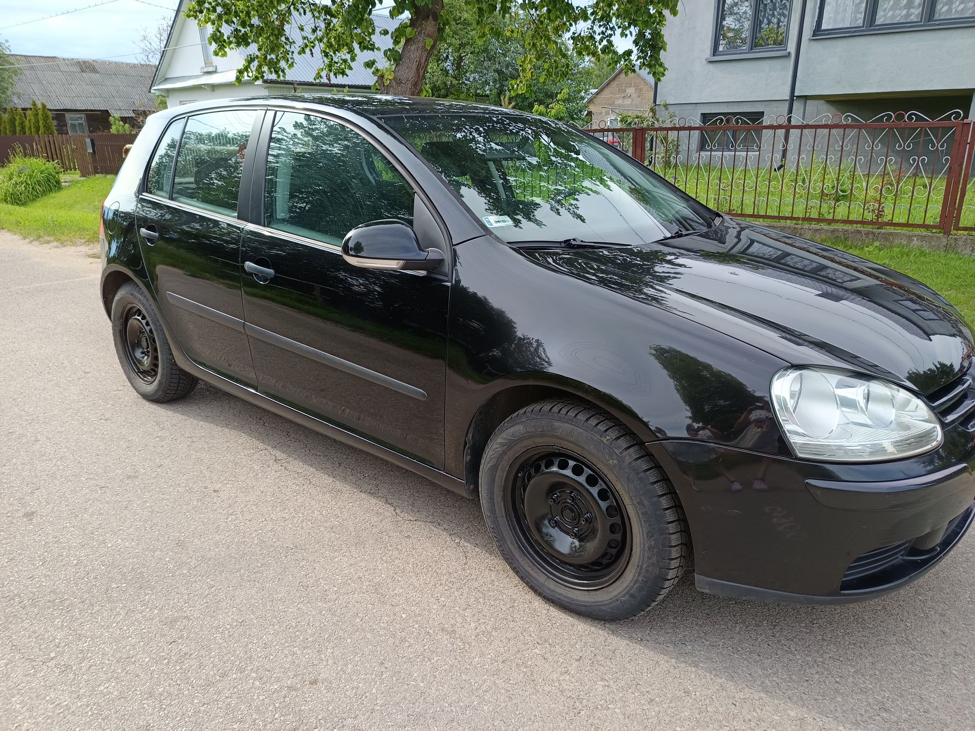 Volkswagen Golf V 1.4 benzyna