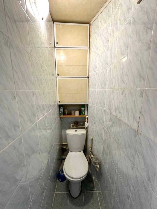 Продам 2кв 533 м/р метро Героев Труда МОЖНО Є-ВІДНОВЛЕННЯ!