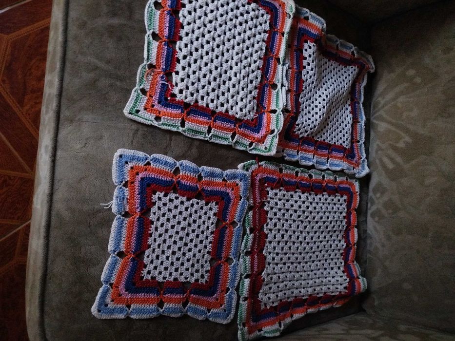 Conjunto de panos de renda