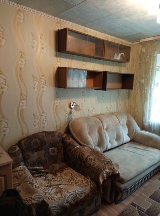 Сдам гостинку возле метро Университет