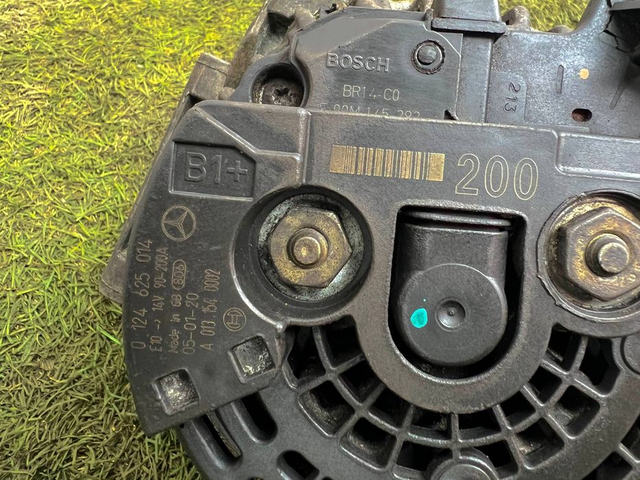 Генератор Мерседес W 203 C-Class 2.2 Cdi 200A