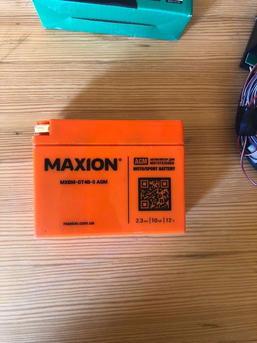 Продам аккумулятор для мопеда