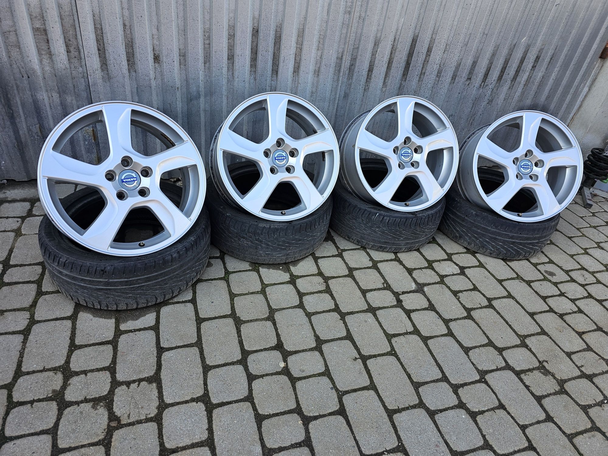 R17 Диски Вольво ХС60, Вольво ХС70, Вольво V60, Volvo S60, Volvo V50