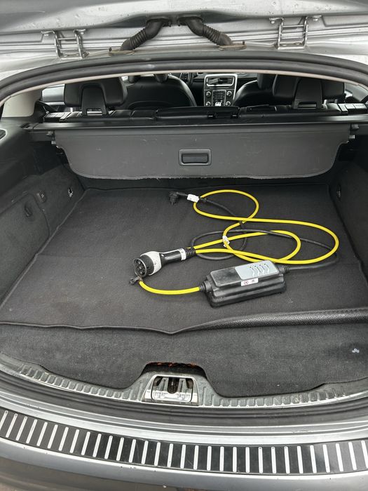 V60 D6 AWD Hibrido plug-in