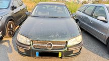 Opel Omega 2.0 Só Para Peças
