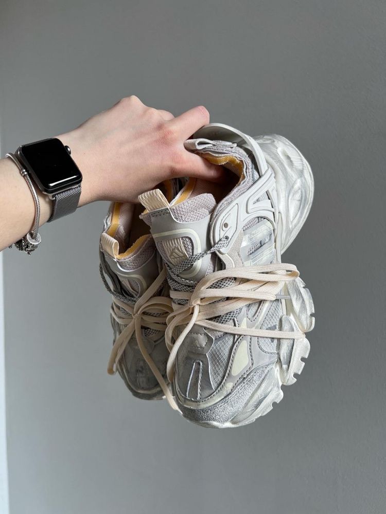 Adidas Vento XLG Deluxe Beige Grey
