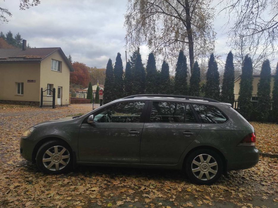 Продам Volkswagen Golf 6 2011 1.6 диз