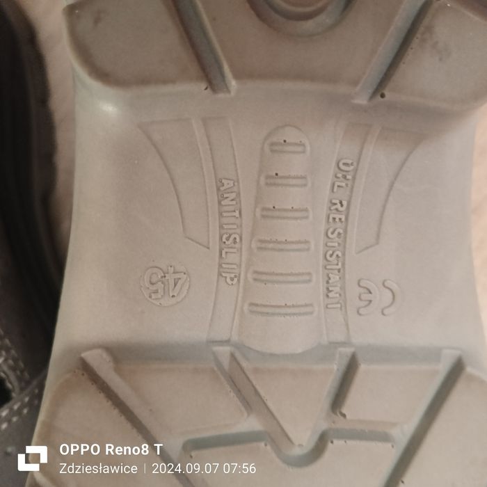 Buty robocze z kapą (blachą)