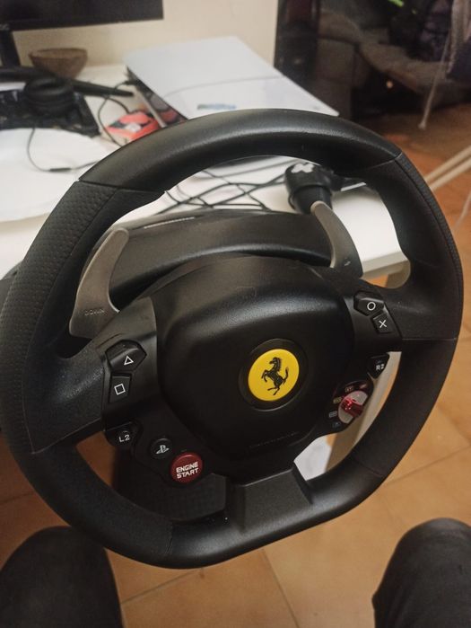 Volante Thrustmaster T80 Ferrari edition+ pedais