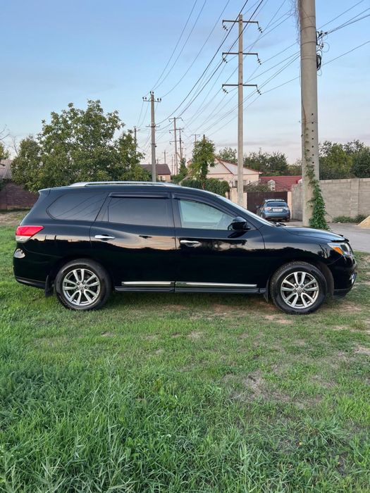 Nissan Pathfinder SL