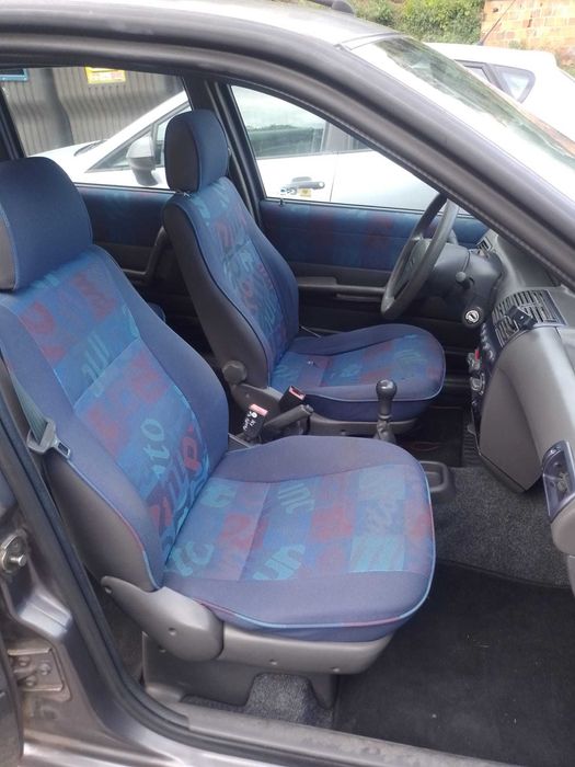 FIAT Punto 1999 - Bom estado