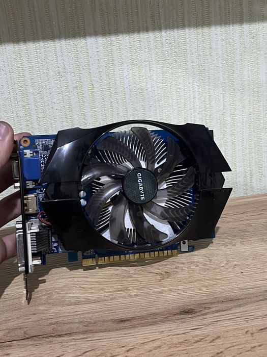 Gigabyte GTX650 1gb, Gigabyte GT710 1gb комплект відеокарт