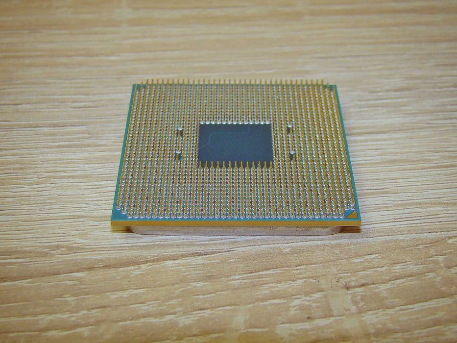 Продам процессор AMD® A8-9600 (сокет AM4)
