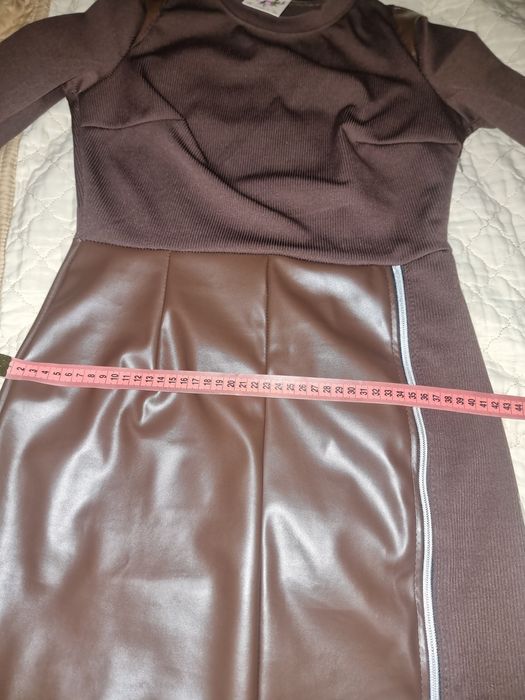 Святкова сукня в рубчик + еко шкіра, трендова жіноча сукня