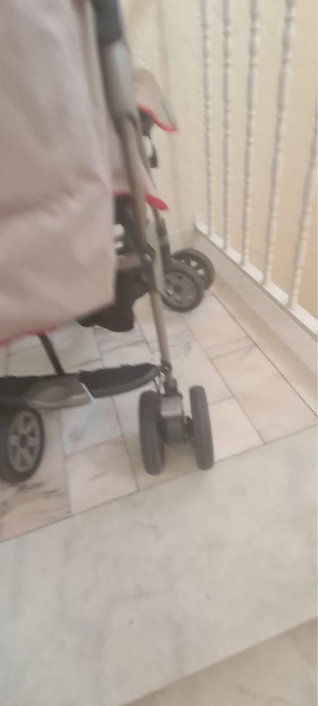 Carrinho de bebe Chico