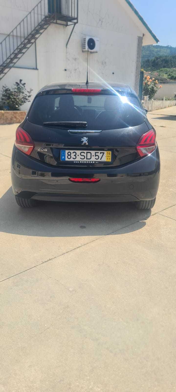 Peugeot 208 1.6 BlueHDi Style