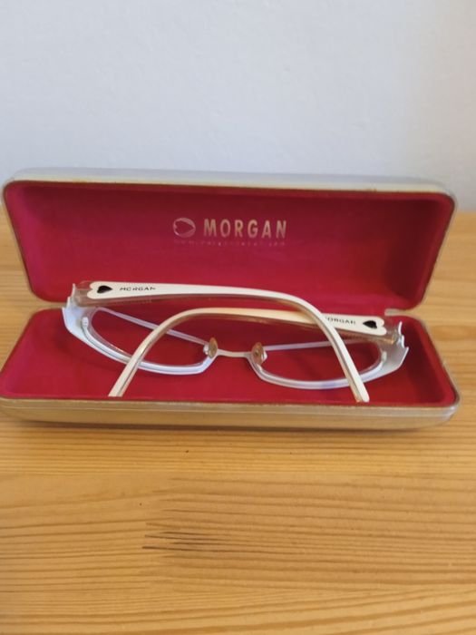 Футляр MORGAN металевий та  окуляри