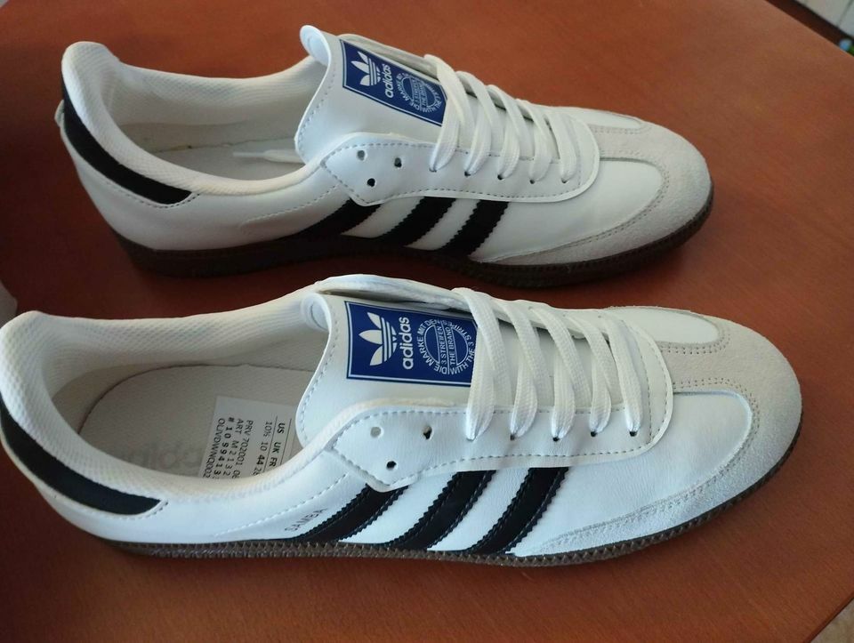 Adidas Samba n44 unisexo