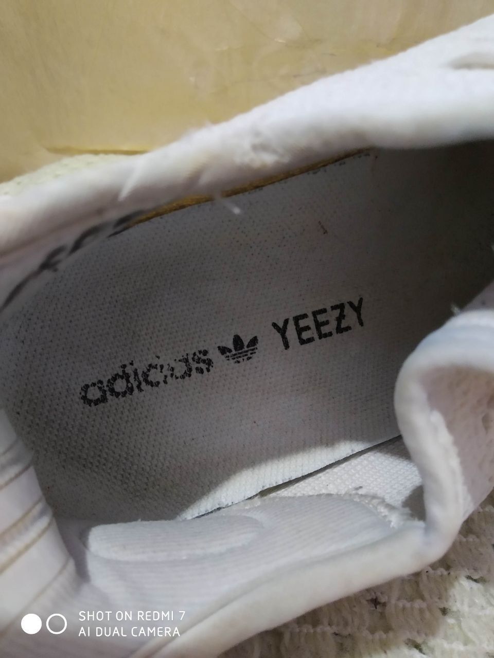 Кросівки Adidas Yeezy