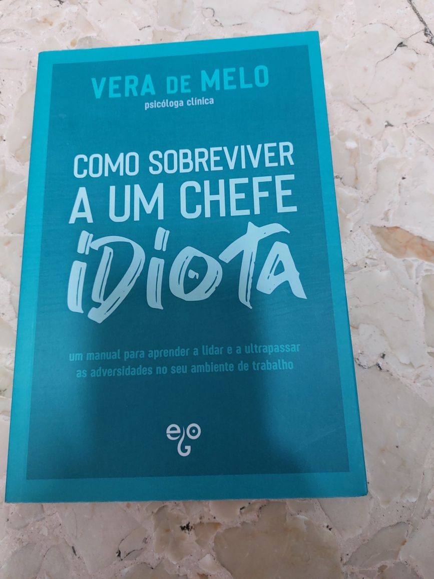 Como sobreviver a um chefe idiota