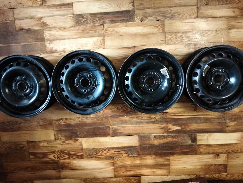 Диски оригінальні металеві стальні r15 5112 golf 5 cadу octavia passat