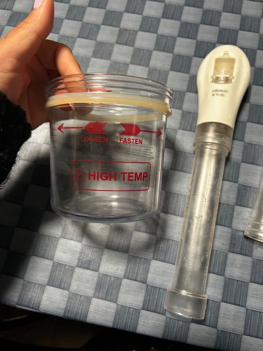 Vapor de ozônio para limpeza de pele