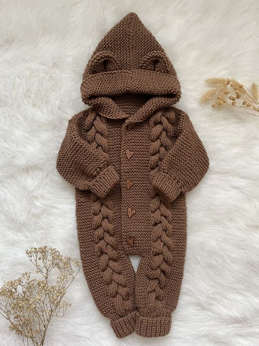 Дитячий вʼязаний комбінезон