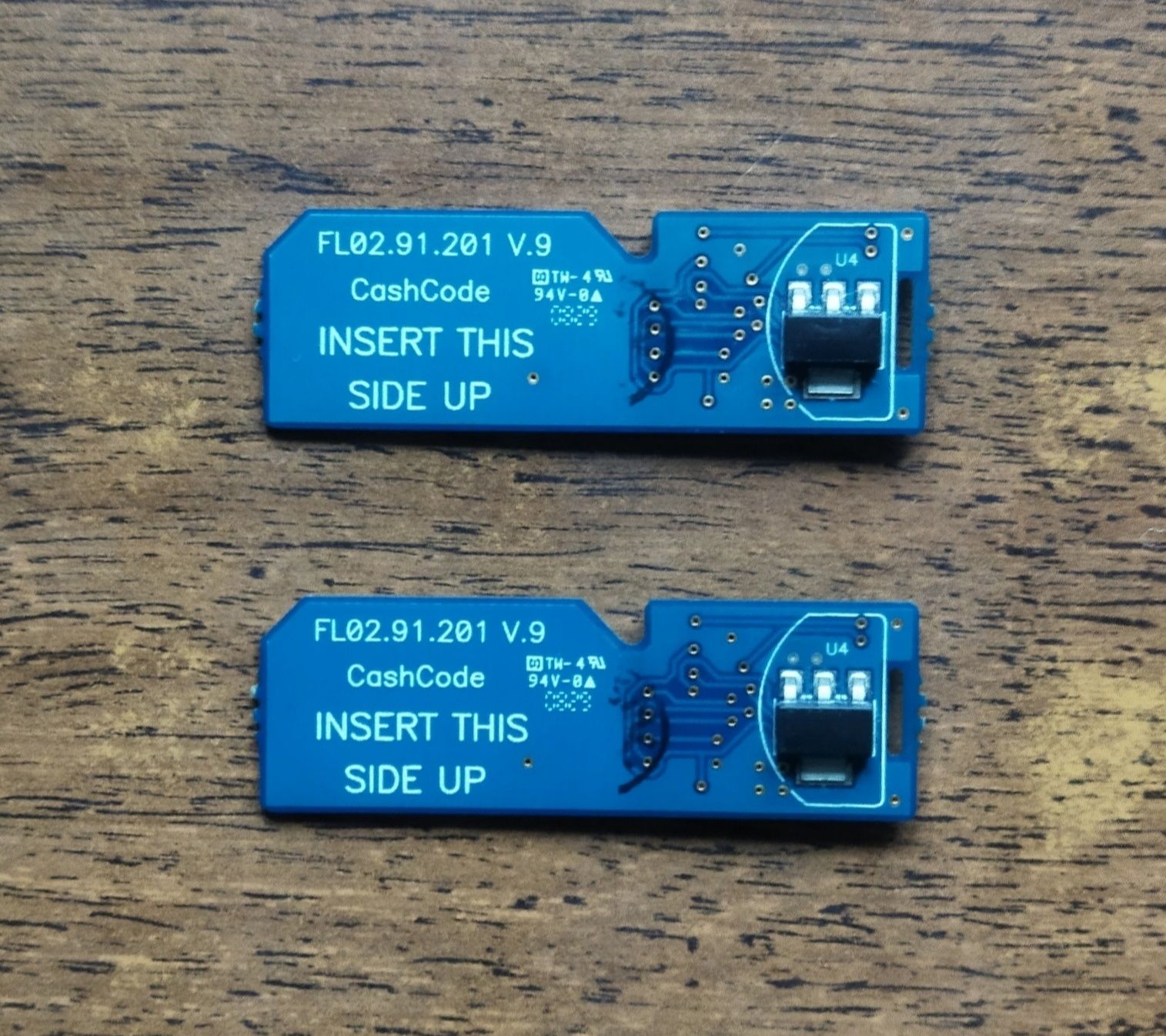 Флешка, флеш-карта Memory Stick для прошивки купюроприемников CashCode