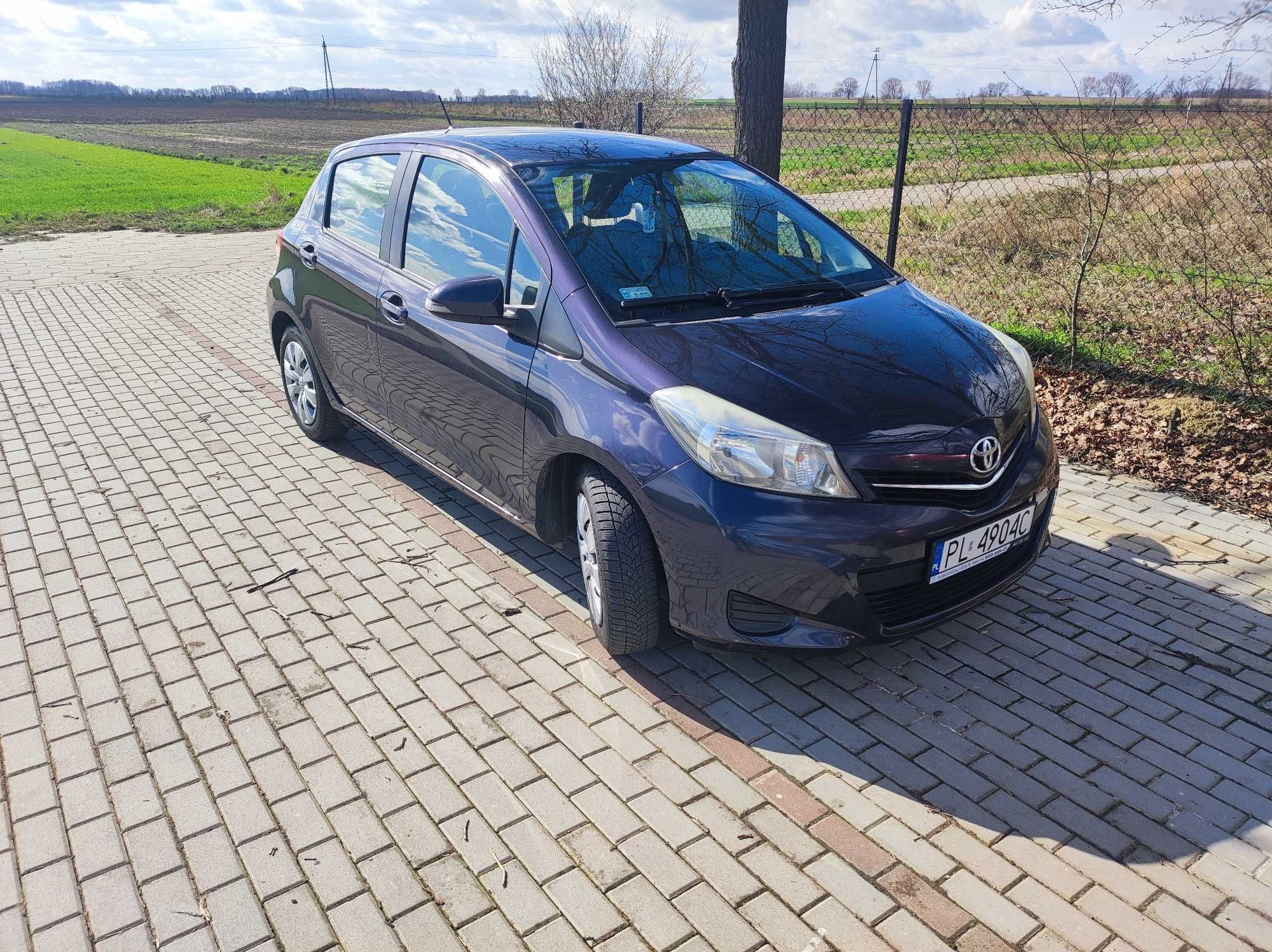 Toyota Yaris 2012 rok