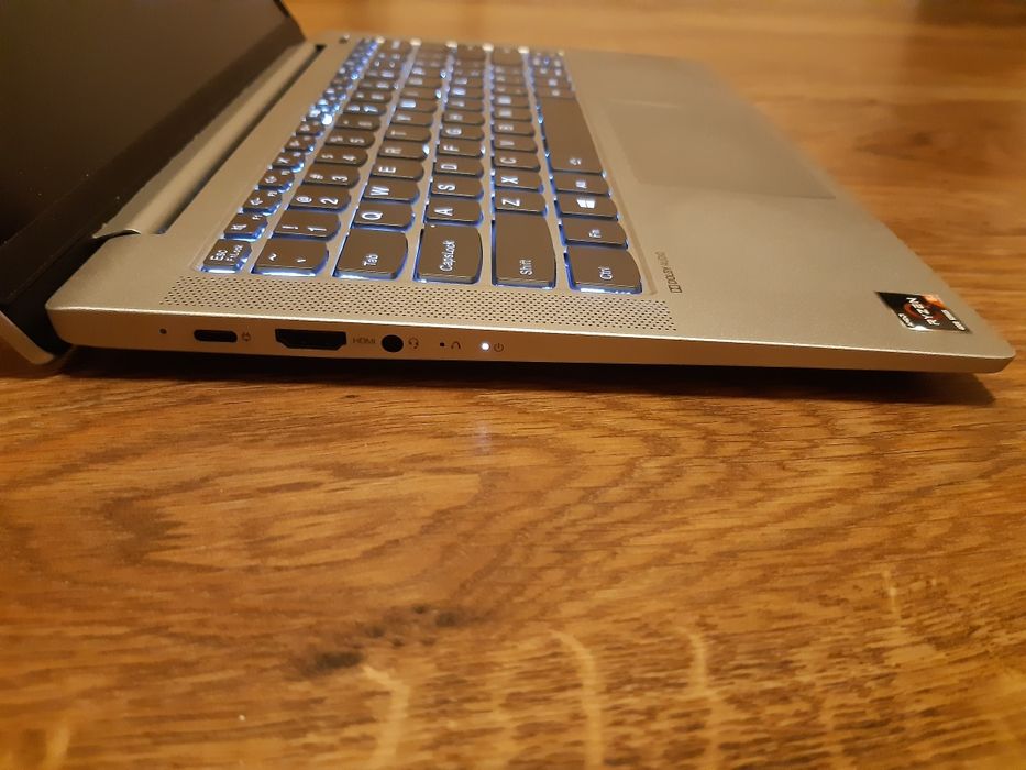 Lenovo IdeaPad 5 14are05