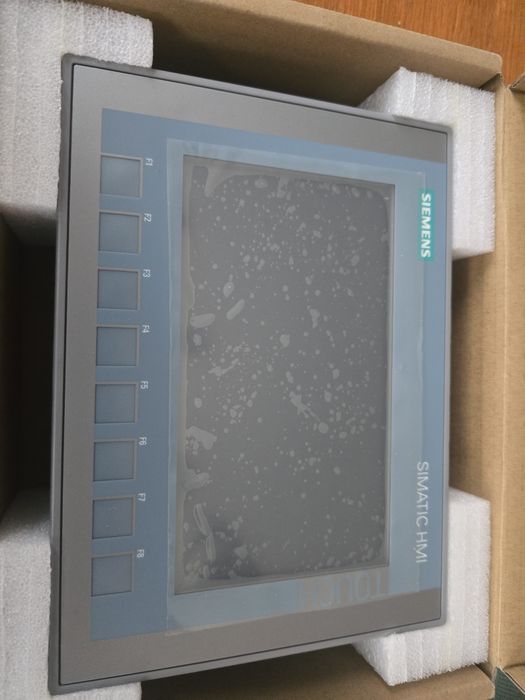 Panel Siemens KTP700 6AV2123-2GB03-0AX0
