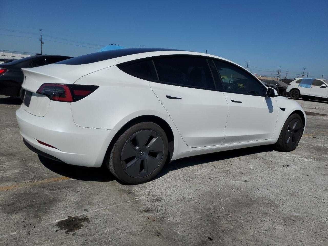 Tesla Model 3 2023