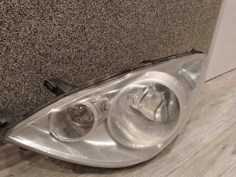 Lampa  Nissan Note  - lewy-przód   2008- 2012