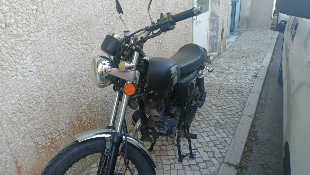 Mash Fifty 50cc | Perfeita para andar no centro da cidade!