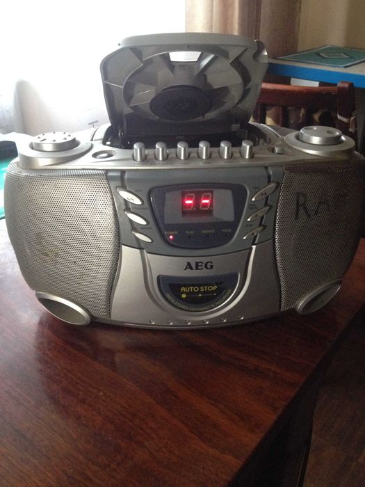 Бумбокс AEG CD Radio Tape