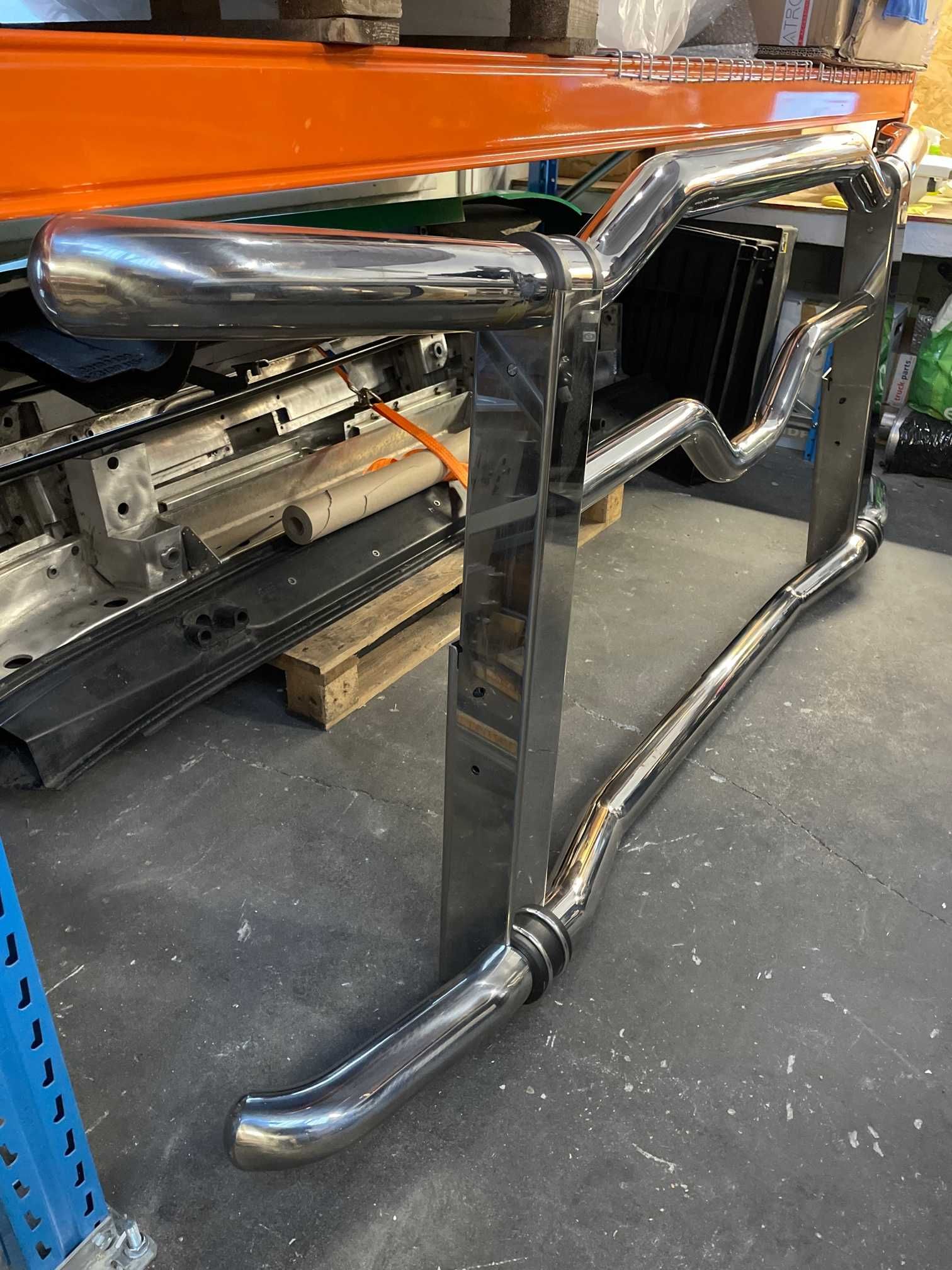 Orurowanie przednie kangur Bullbar Renault T Range gamma Metec Nowy