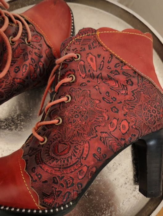 Botki Laura Vita - r.37