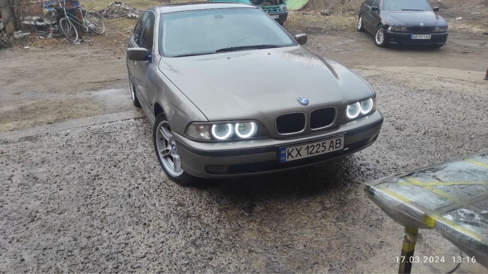 BMW E39 2.5 Газ /б